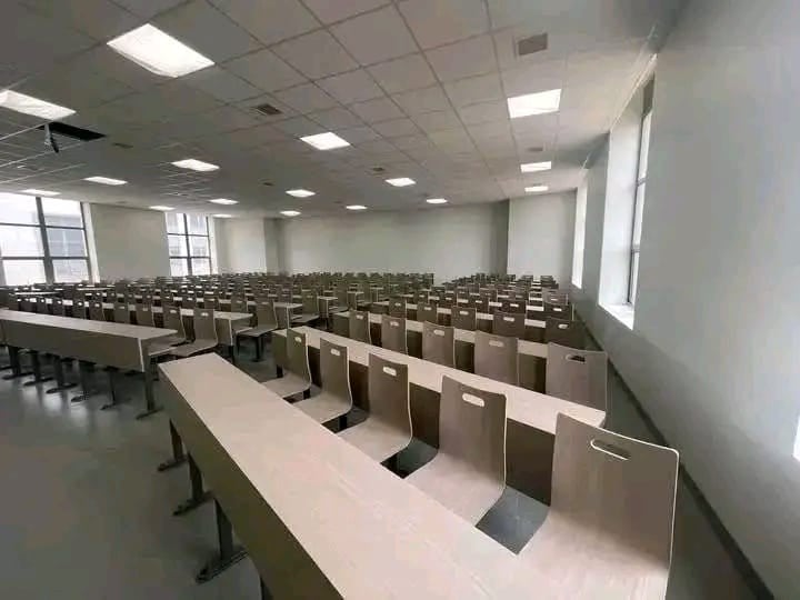Salle de cours équipée du nouveau campus